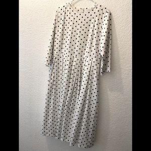 SOLD Polka dot dainty Jewells dress